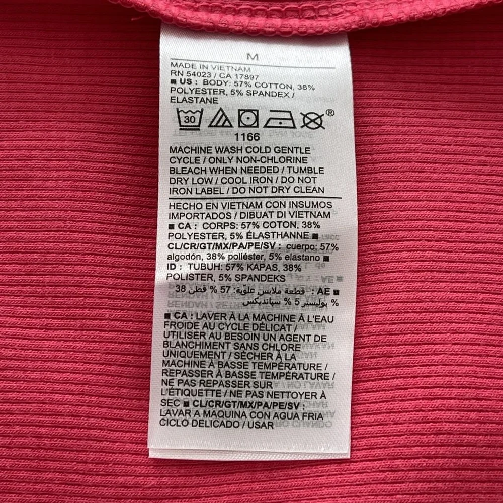 Pink Old Navy Women's Scoop-Neck Rib-Knit First Layer Tank Top - Picture 6 of 7